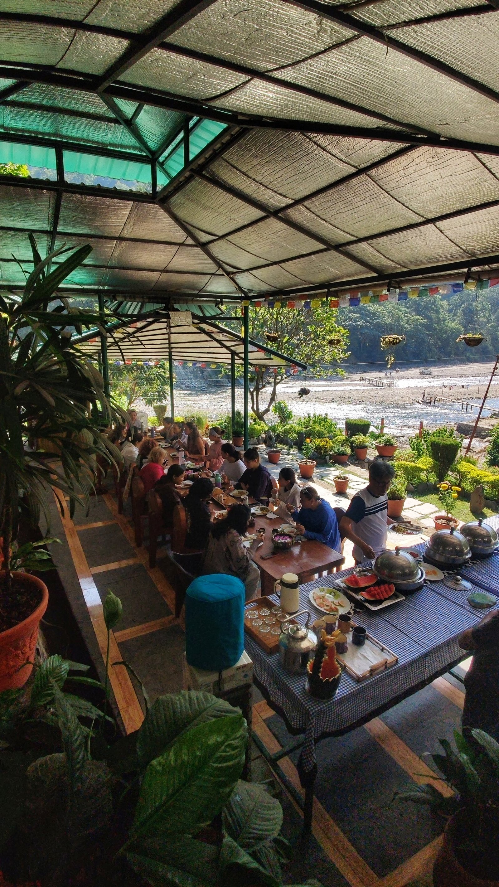 Astro Himalayan retreat — Dining with River look